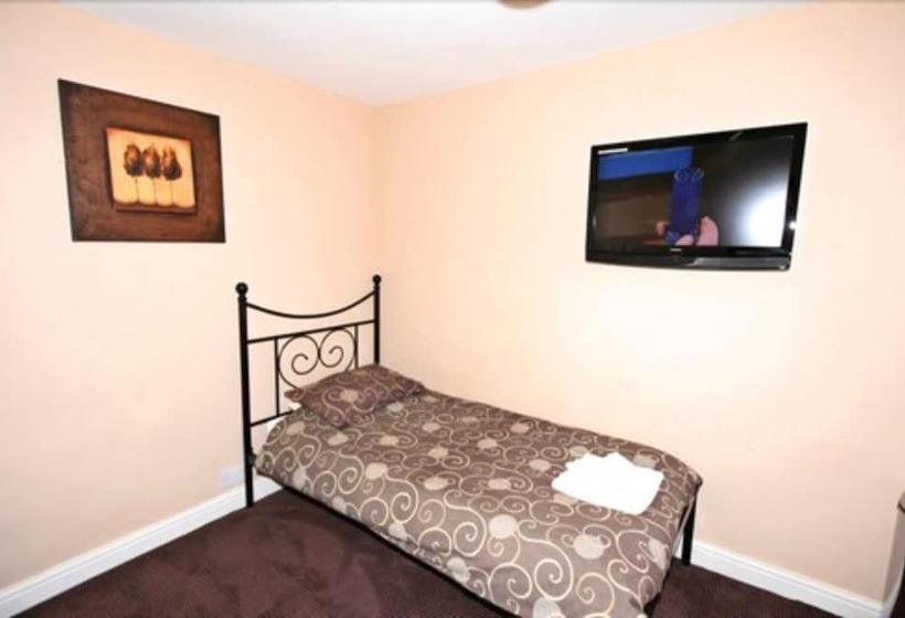 اتاق استاندارد یک نفره, Central Studios Gloucester Road By Roomsbooked   Free Parking