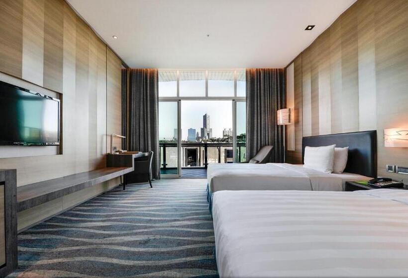 4 Bett Standardzimmer, City Suites  Kaohsiung Chenai