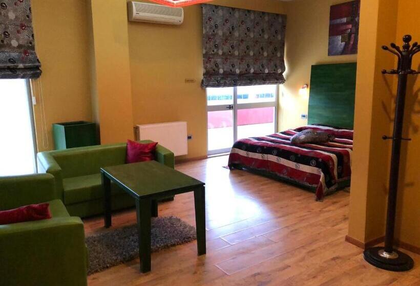 اتاق سوپریور با بالکن, Class