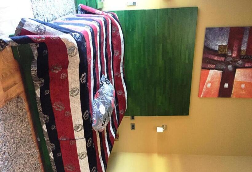 اتاق استاندارد با بالکن, Class