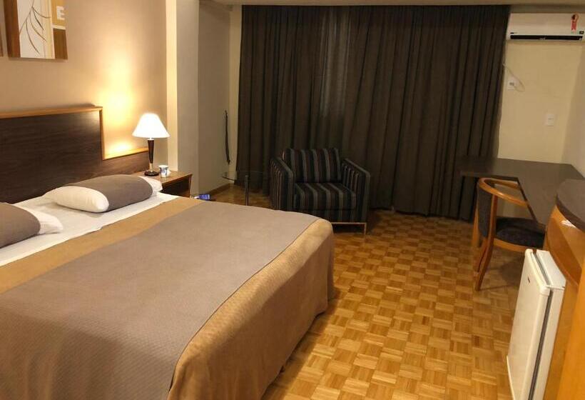 اتاق استاندارد یک نفره, Gran Continental Hotel Taubaté