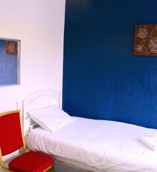 Quarto Estandar Individual, Henson  Pleasure Beach