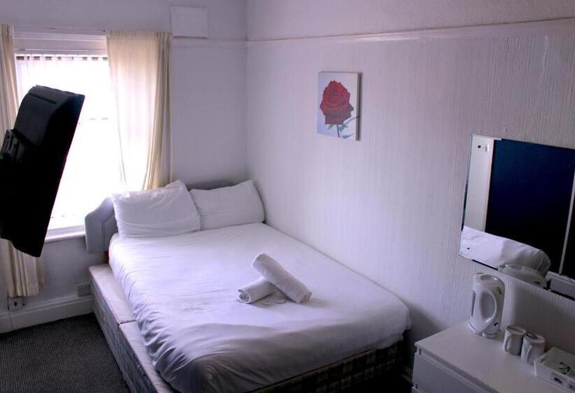 Quarto Basic, Henson  Pleasure Beach