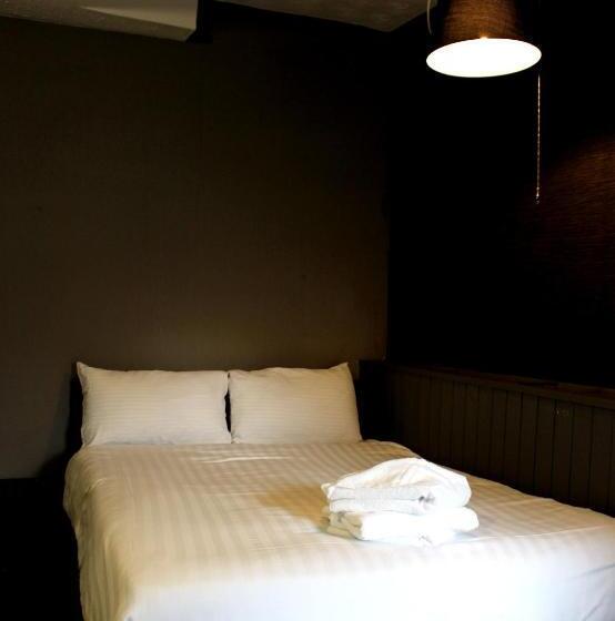 اتاق خانوادگی, Henson Hotel Pleasure Beach