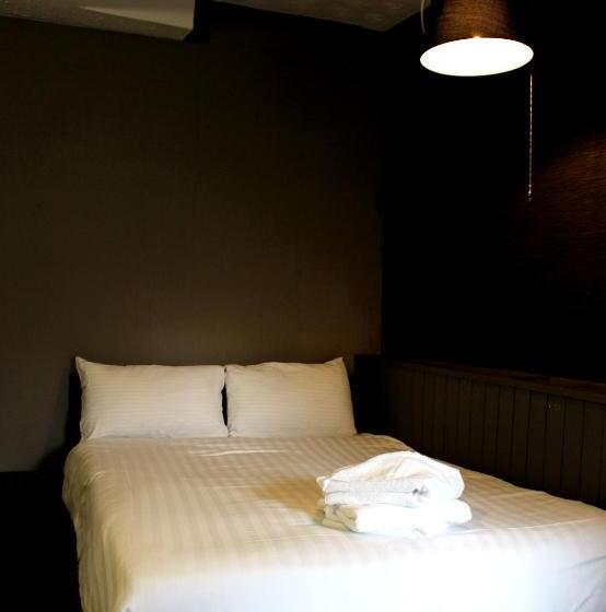 Quarto Familiar, Henson  Pleasure Beach