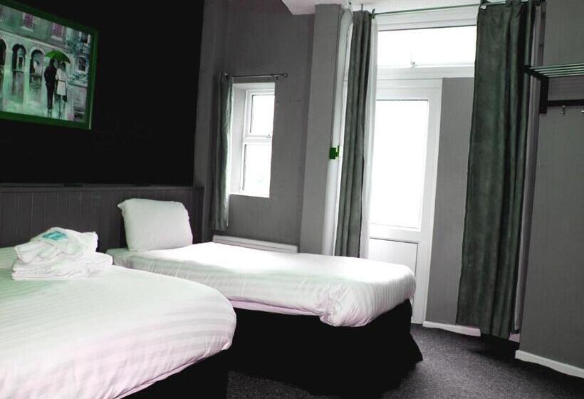 اتاق خانوادگی, Henson Hotel Pleasure Beach