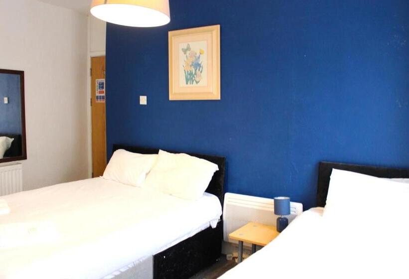 اتاق خانوادگی, Henson Hotel Pleasure Beach