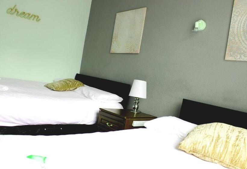 اتاق خانوادگی, Henson Hotel Pleasure Beach
