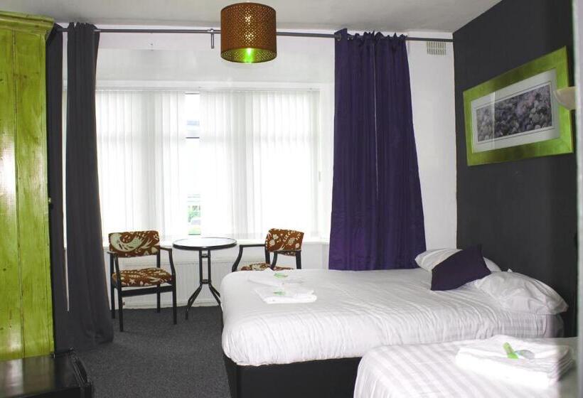 Quarto Familiar, Henson  Pleasure Beach