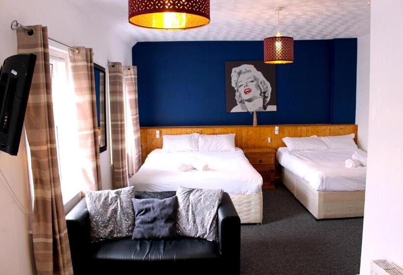 Quarto Familiar, Henson  Pleasure Beach