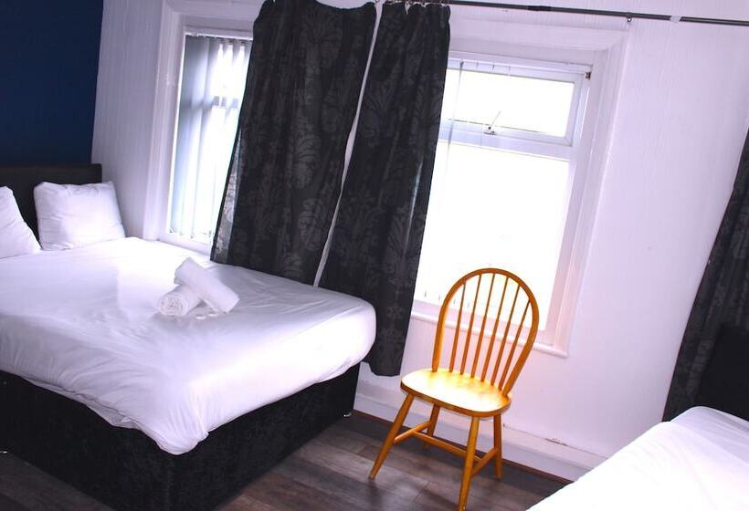 اتاق خانوادگی, Henson Hotel Pleasure Beach
