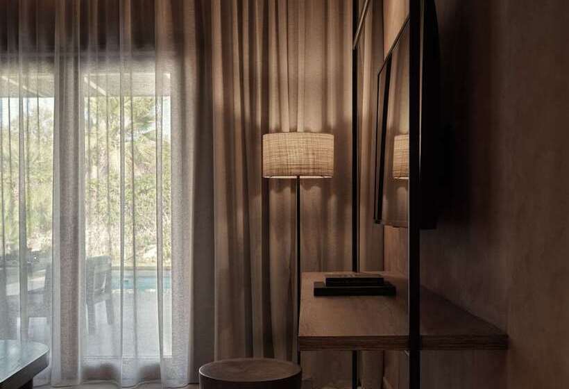 اتاق لوکس با تخت بزرگ, Hilton Alexandria King S Ranch