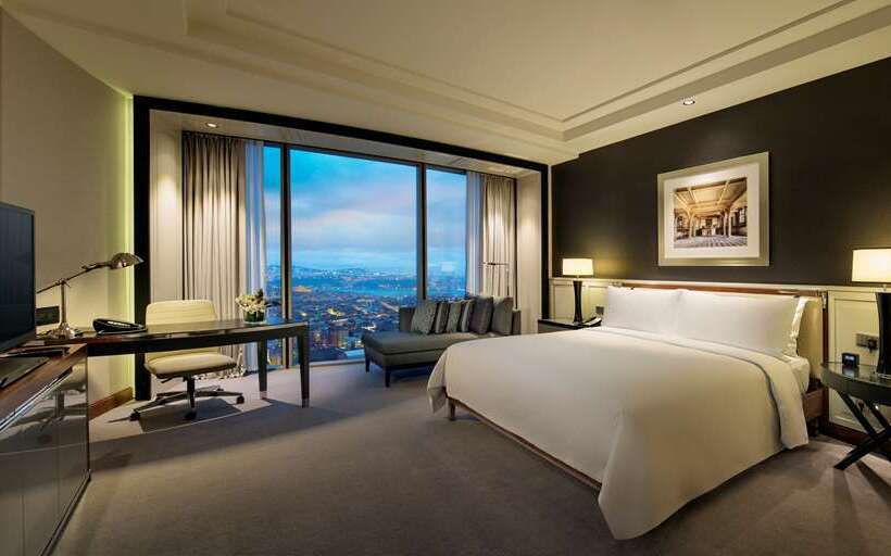 اتاق استاندارد با تخت بزرگ, Hilton Alexandria King S Ranch