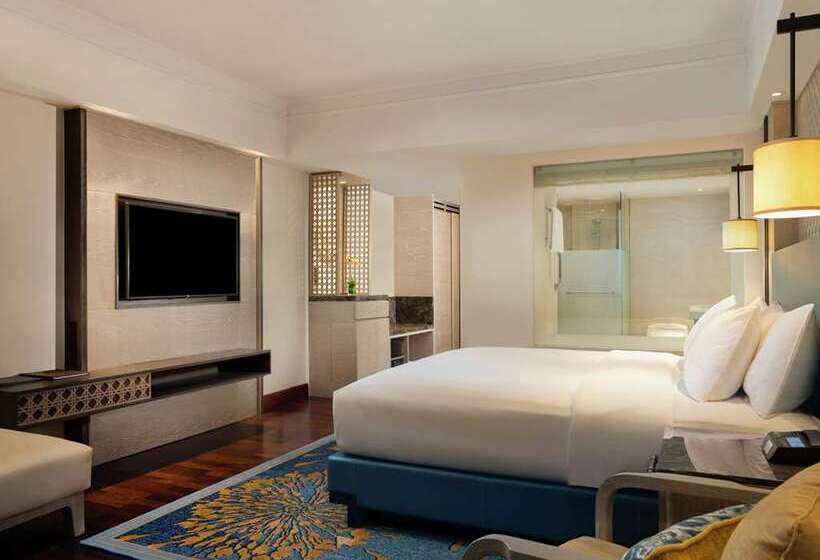 اتاق استاندارد با تخت بزرگ, Hilton Alexandria King S Ranch