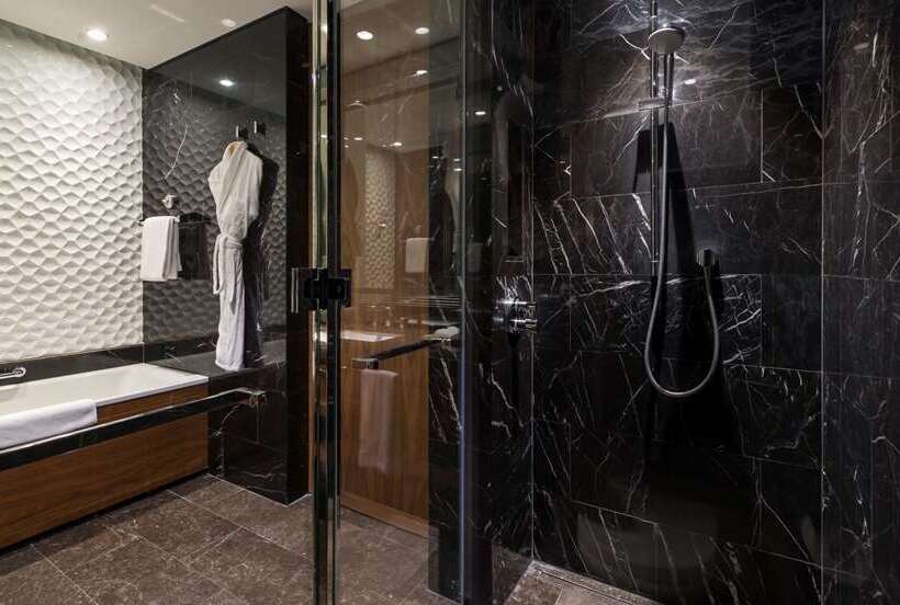اتاق استاندارد با تخت بزرگ, Hilton Alexandria King S Ranch