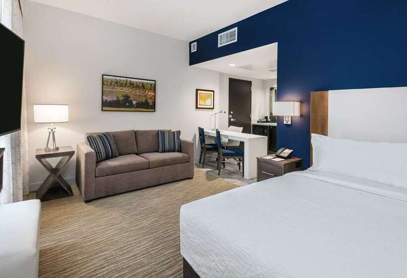 استودیوی پریمیوم, Home2 Suites By Hilton Midland
