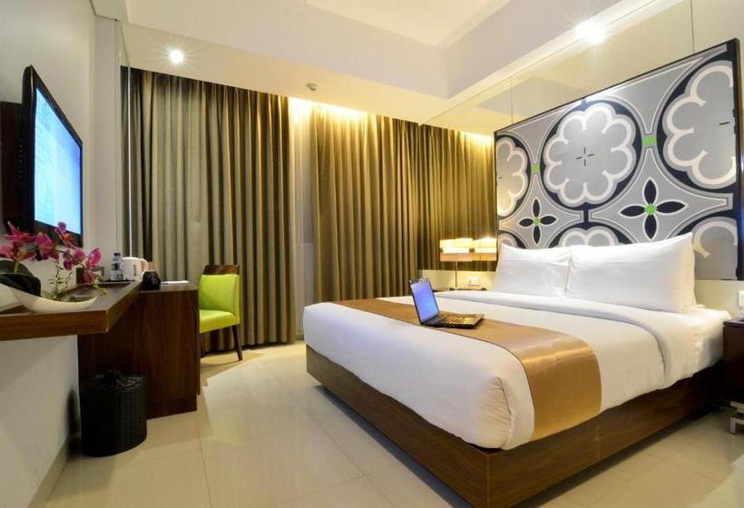 Suite, Howard Johnson Pekalongan By Wyndham