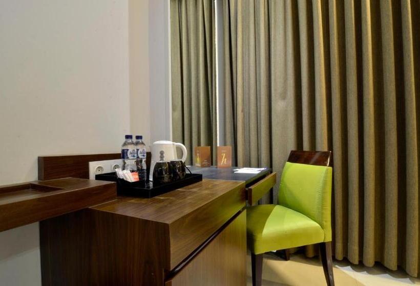 Habitación Deluxe, Howard Johnson Pekalongan By Wyndham