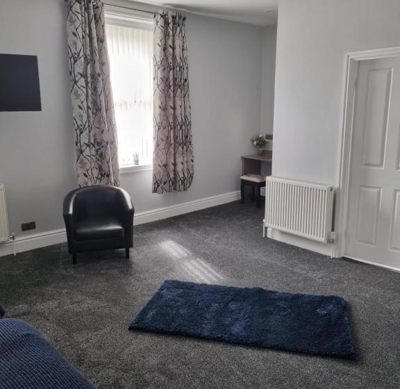 Deluxe Family Room, Lexham