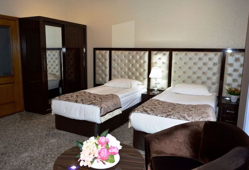 스탠다드 룸, Plaza Hotel Bishkek