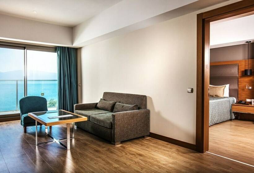 سوییت جونیور, Liberty Kuşadası   All Inclusive