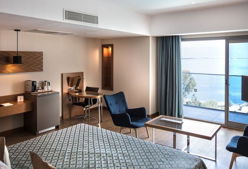 اتاق لوکس, Liberty Kuşadası   All Inclusive