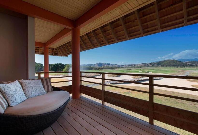 Standaardkamer met Balkon en Uitzicht op de Tuin, Sheraton New Caledonia Deva Spa & Golf Resort