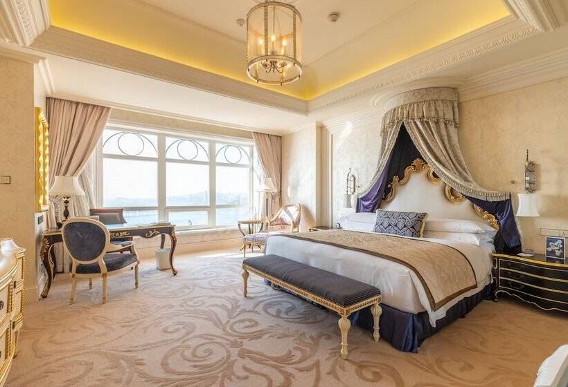 2 Bedrooms Suite Sea View, The Castle , A Luxury Collection , Dalian