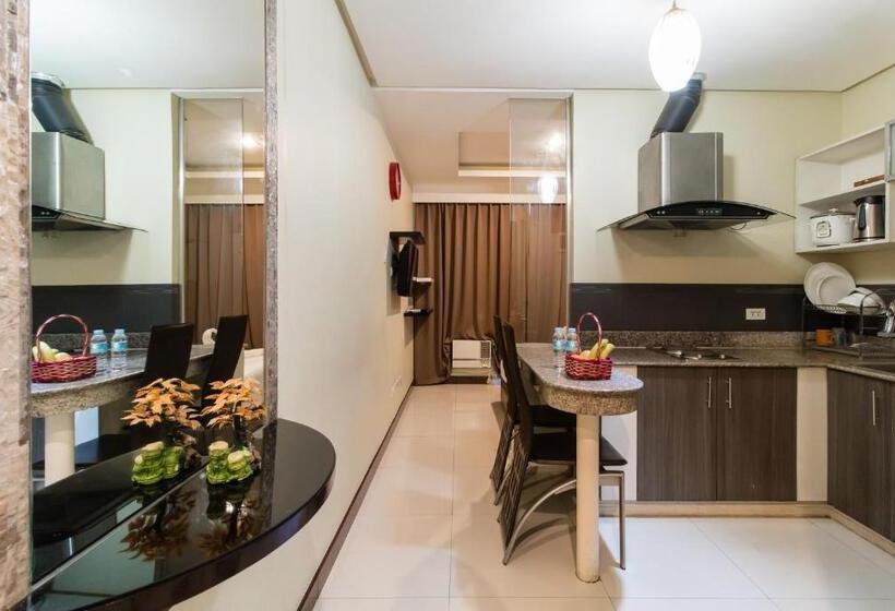 استودیوی استاندارد, Jmm Grand Suites