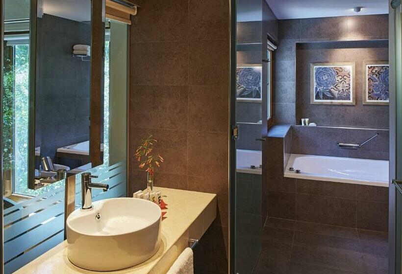 سوییت جونیور, Mercure Iguazu Hotel Iru