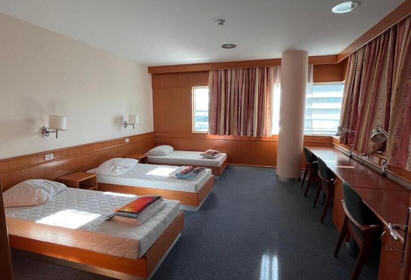 Standard Triple Room, Motel Barka