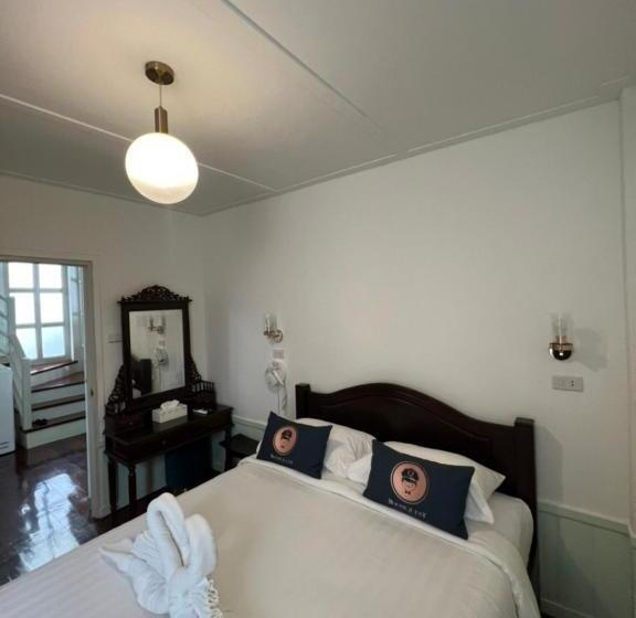 اتاق اکونومی, Roomquest Rim Praya Dinsor Road