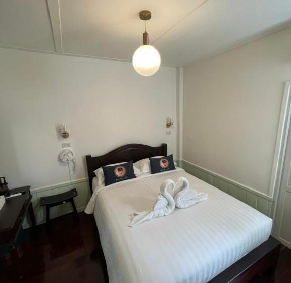 اتاق اکونومی, Roomquest Rim Praya Dinsor Road