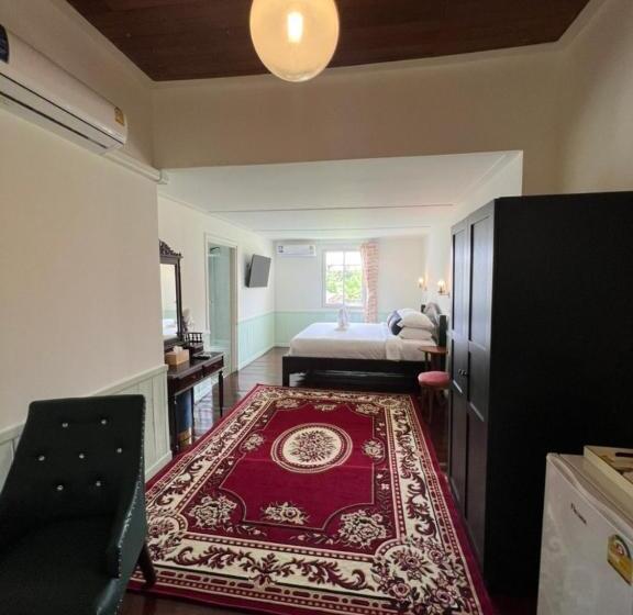 اتاق استاندارد, Roomquest Rim Praya Dinsor Road