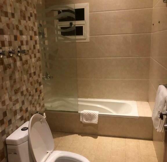 آپارتمان 1 خوابه, اجنحه توباز