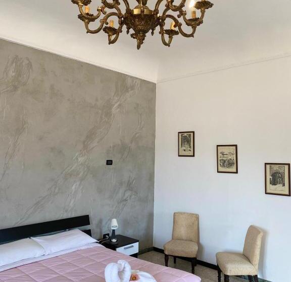 اتاق استاندارد چهار تخته, Il Castello Di Atessa