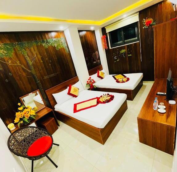 اتاق استاندارد چهار تخته, Ngọc Bích Home Huế