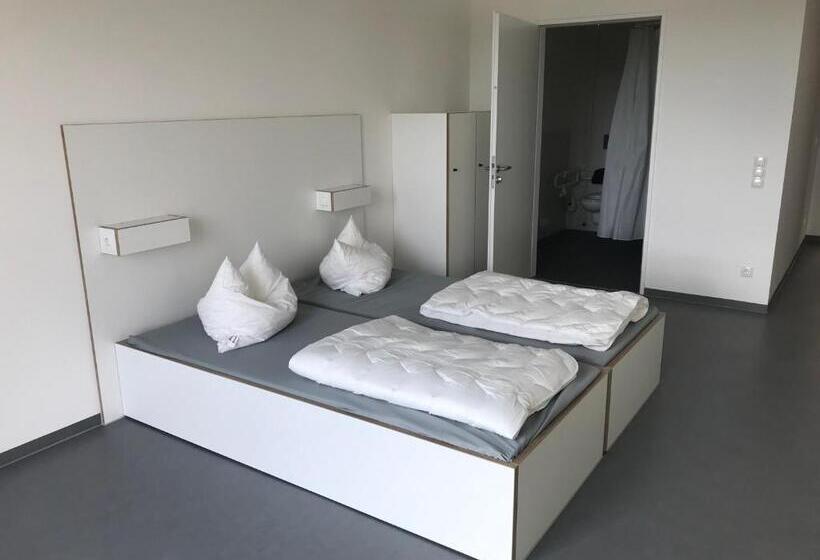 اتاق استاندارد برای معلولان, Jugendherberge Heilbronn