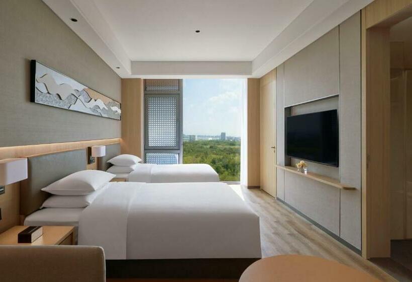 اتاق استاندارد با چشم‌انداز شهر, Hyatt Place Huangshan Train Station