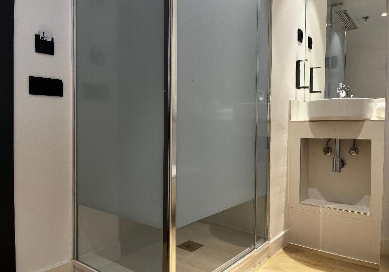 اتاق استاندارد, HS Madrid Centro Atocha