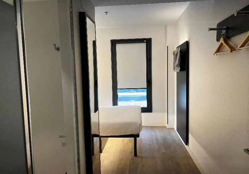 اتاق استاندارد, HS Madrid Centro Atocha