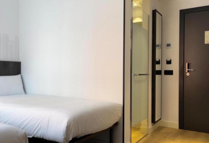 اتاق استاندارد, HS Madrid Centro Atocha
