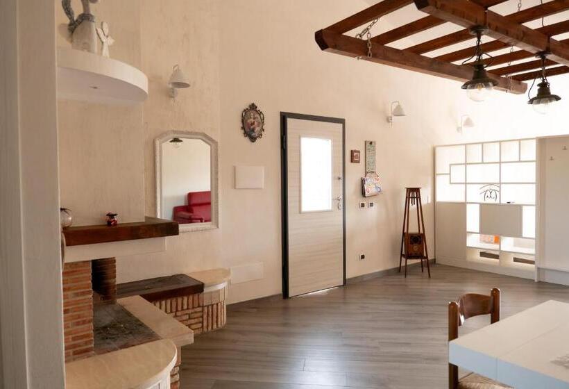 اتاق خانوادگی, Agriturismo Casa Chiara