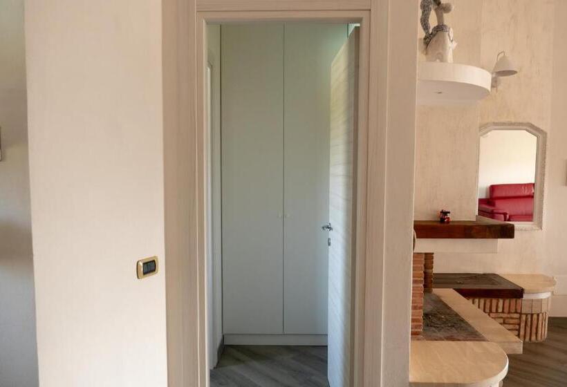 اتاق خانوادگی, Agriturismo Casa Chiara