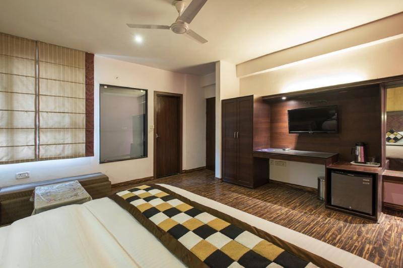 اتاق استاندارد, Meenakshi Palace