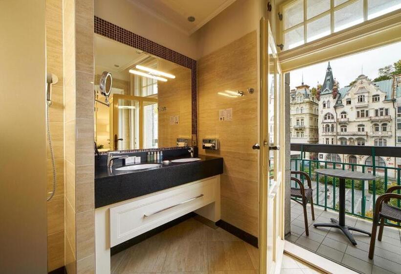 اتاق لوکس, Ea Hotel Atlantic Palace