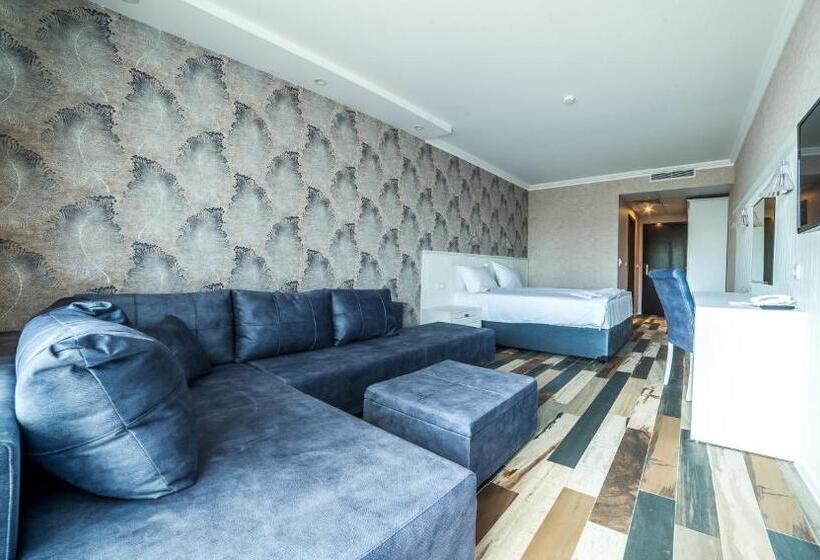 استودیوی استاندارد, Baikal  All Inclusive