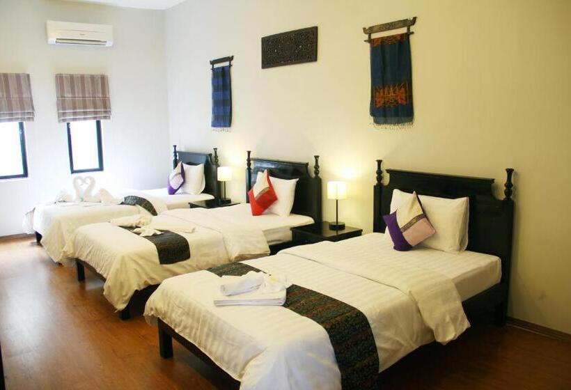 اتاق لوکس سه تخته, Cozy Boutique