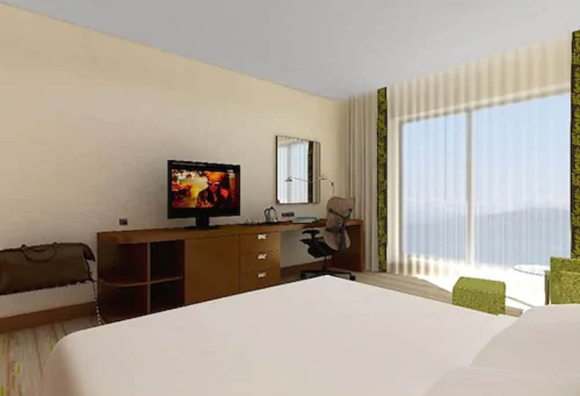 Habitación Familiar, Doubletree By Hilton Trabzon