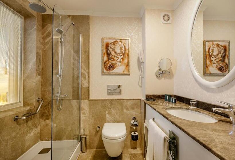 اتاق استاندارد, Grand Pasha Hotel & Spa Kyrenia